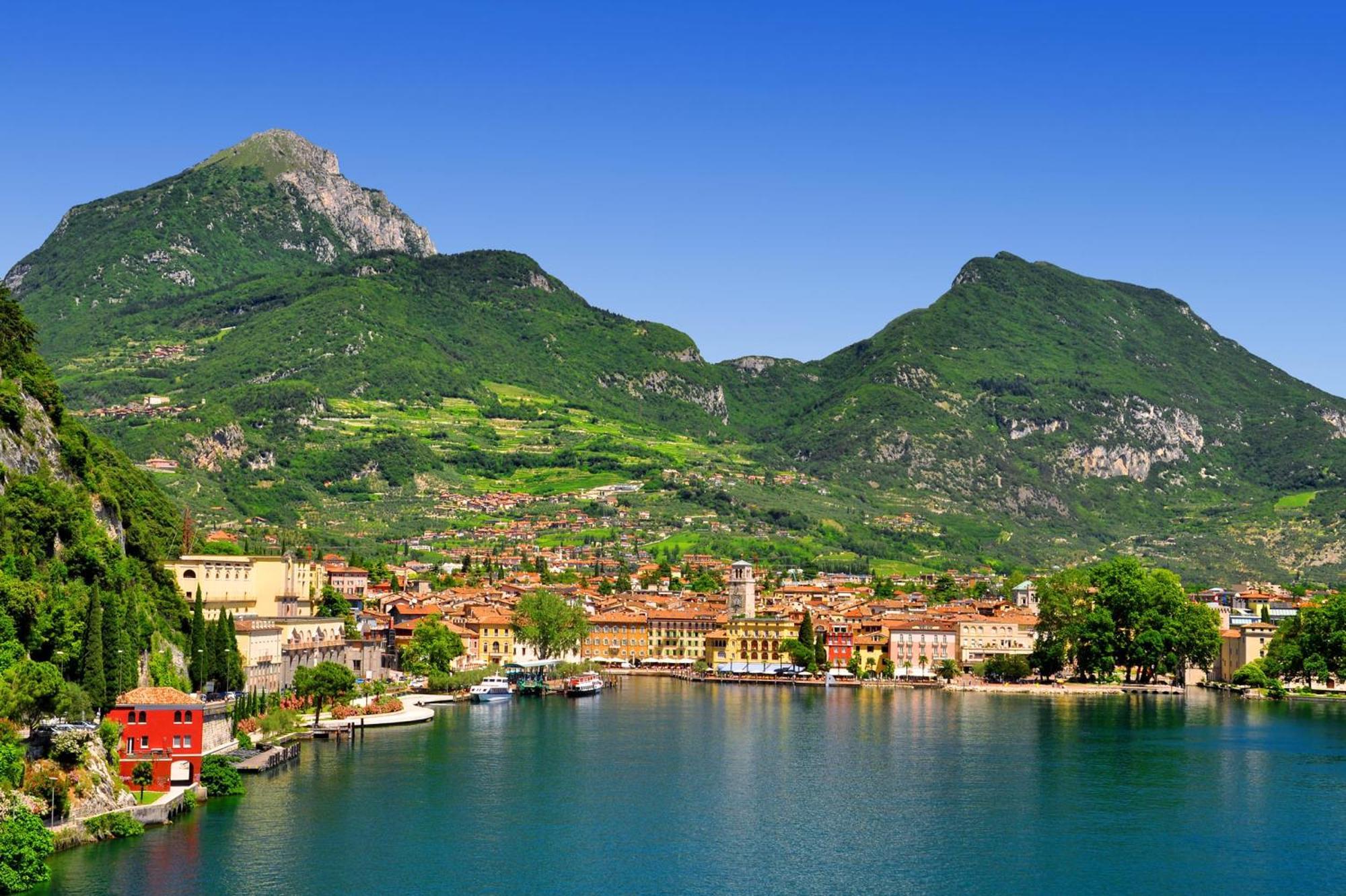 Riva Lago E Spiaggia Apartment 2 - Happy Rentals Extérieur photo