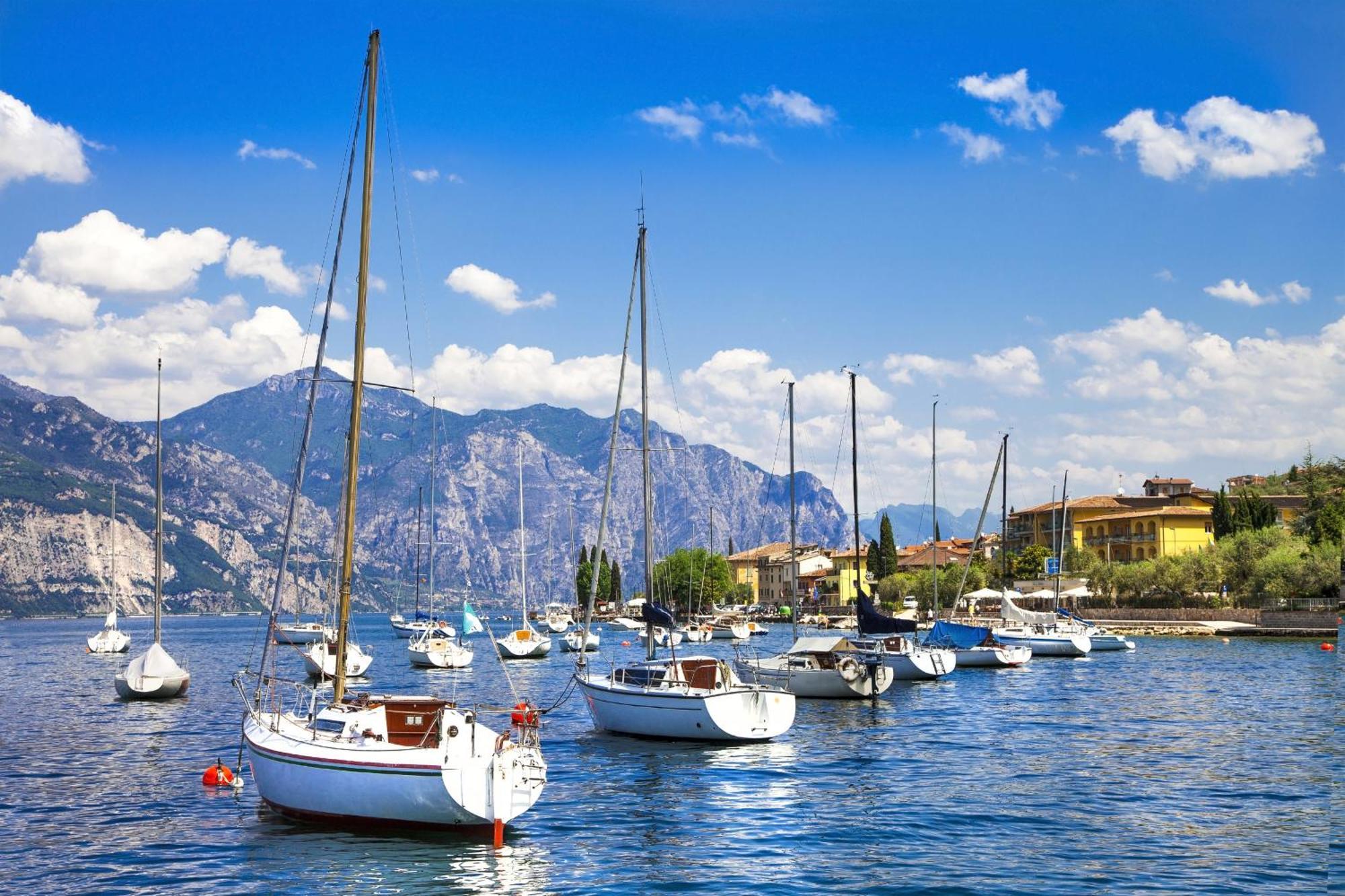 Riva Lago E Spiaggia Apartment 2 - Happy Rentals Extérieur photo